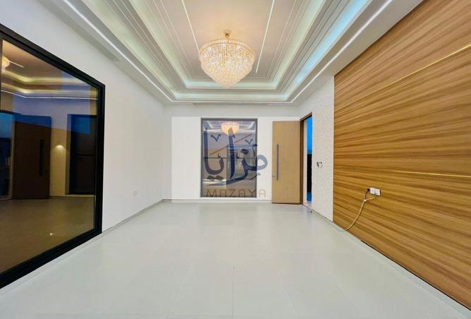 102835384 - Property Image 3