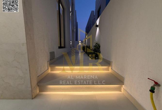 64032072 - Property Image 2