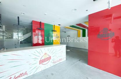 Retail - Studio for rent in Bay Central Tower Central - Bay Central - Dubai Marina - Dubai