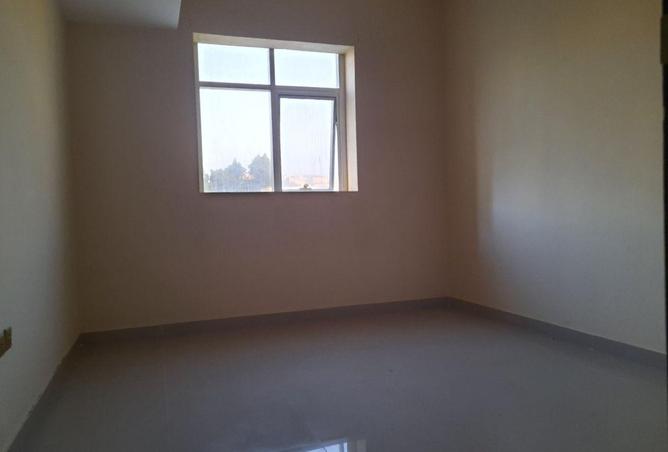 81524603 - Property Image 3