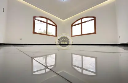 شقة - 1 حمام للايجار في فلل المشرف - المشرف - أبوظبي