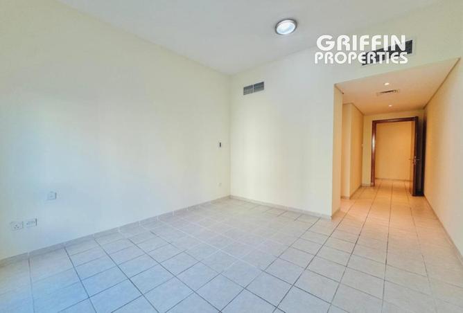 67838361 - Property Image 3