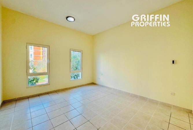 67838361 - Property Image 2