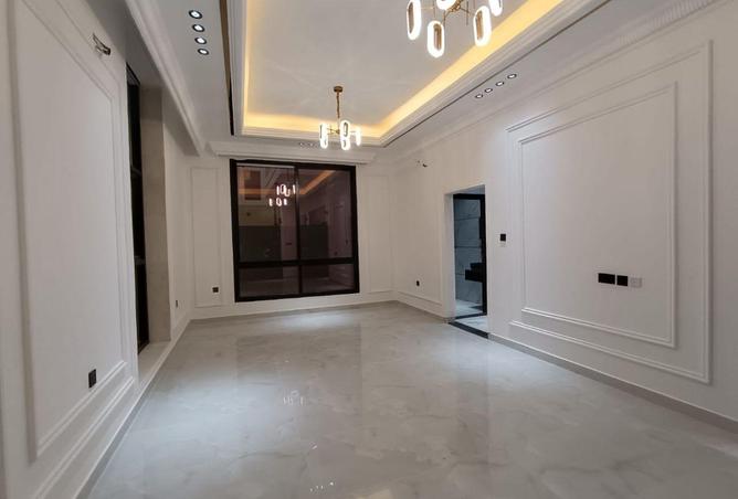 105113169 - Property Image 2