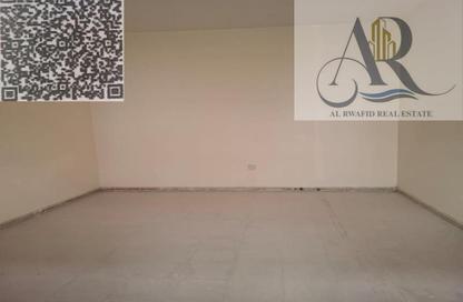Labor Camp - Studio - 7+ Bathrooms for rent in Al Sajaa S - Al Sajaa - Sharjah