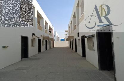 Labor Camp - Studio - 7+ Bathrooms for rent in Al Sajaa S - Al Sajaa - Sharjah