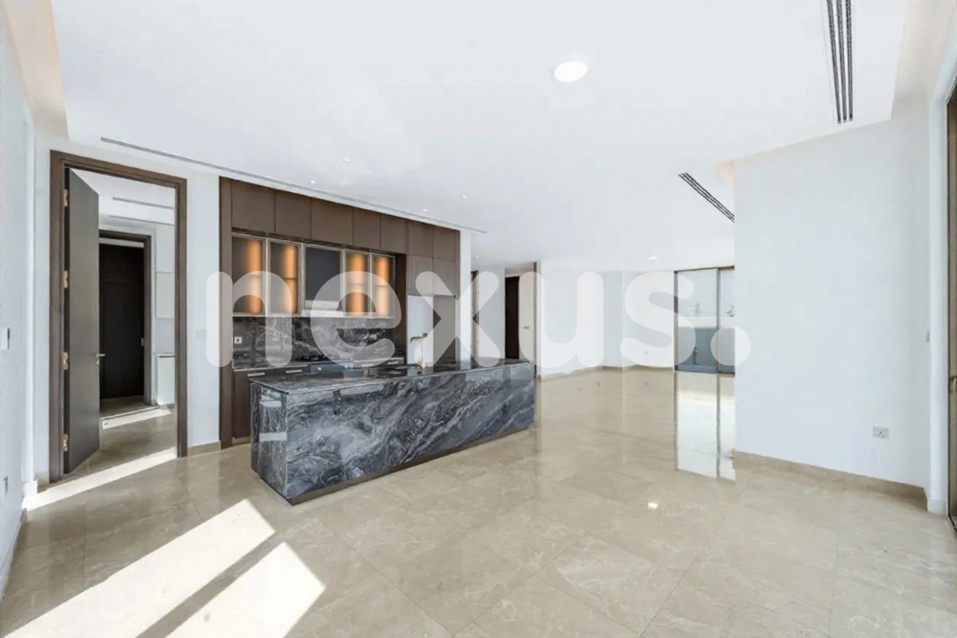 Private Pool | Corner Unit | Multiple Chqs