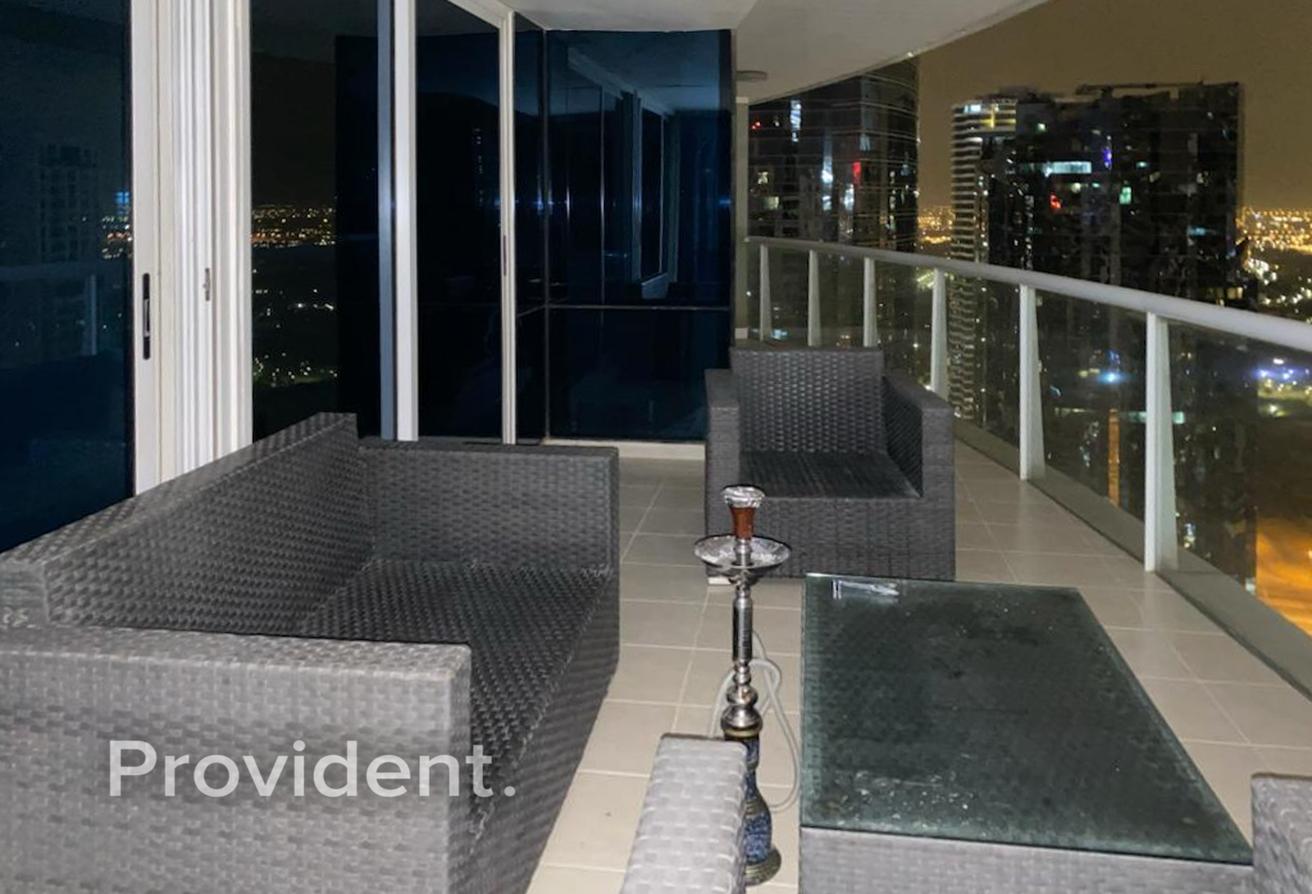 Spacious 3BR | Storage + Laundry | Large Balcony photo 17