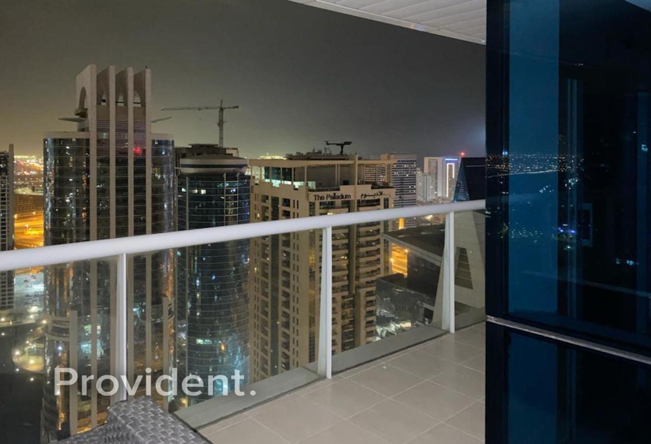 Spacious 3BR | Storage + Laundry | Large Balcony photo 14