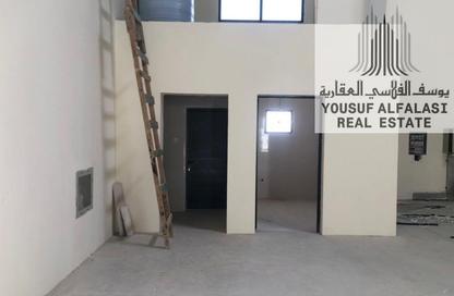 مستودع - استوديو - 1 حمام للايجار في أم الثعوب - أم القيوين