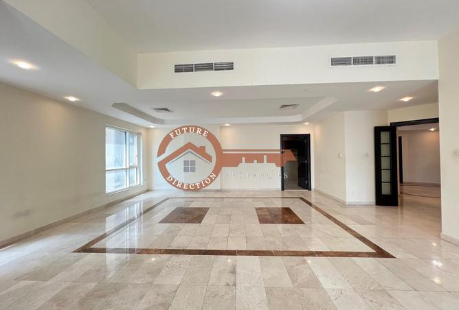 63645571 - صورة العقار 3