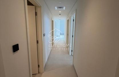 Apartment - 3 Bedrooms - 3 Bathrooms for sale in Vida 1 - Vida Residences - Aljada - Sharjah