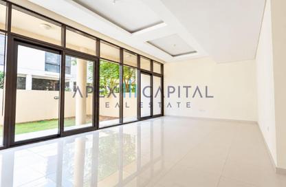 Townhouse - 3 - 3 for rent in Topanga - The Park Villas - Damac Hills - Dubai