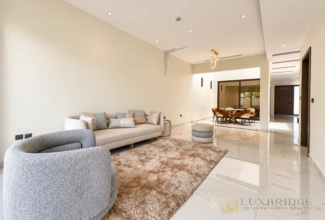 162802382 - Property Image 2