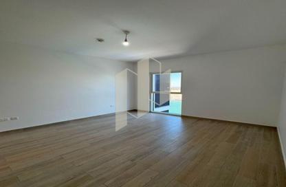 Apartment - 2 Bedrooms - 2 Bathrooms for sale in Waters Edge - Yas Island - Abu Dhabi