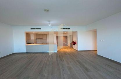 Apartment - 2 Bedrooms - 2 Bathrooms for sale in Waters Edge - Yas Island - Abu Dhabi