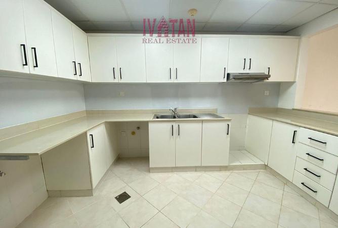 77375267 - Property Image 2