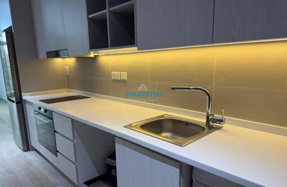 Apartment - Studio - 1 Bathroom for rent in Century Tower - Business Bay - Dubai