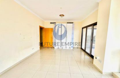 Apartment - 3 - 4 for rent in Garhoud Views - Al Garhoud - Dubai