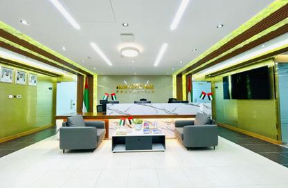 Office Space - Studio - 4 Bathrooms for rent in Hamdan Street - Abu Dhabi