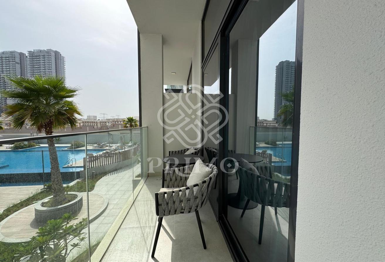 FULLY FURNISHED I POOL VIEW I VACANT MID AUGUST photo 9