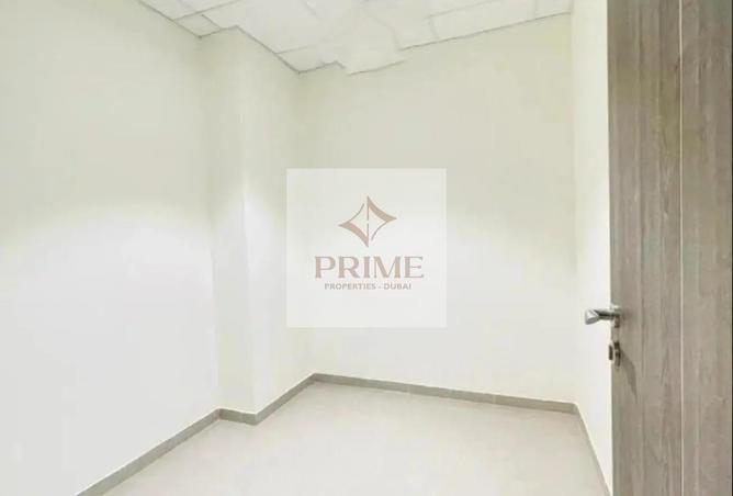 70281871 - صورة العقار 3