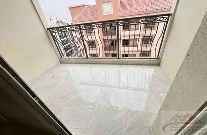 شقة - 2 غرف نوم - 2 حمامات للايجار في بناية مويليح 29 - مويلح - الشارقة