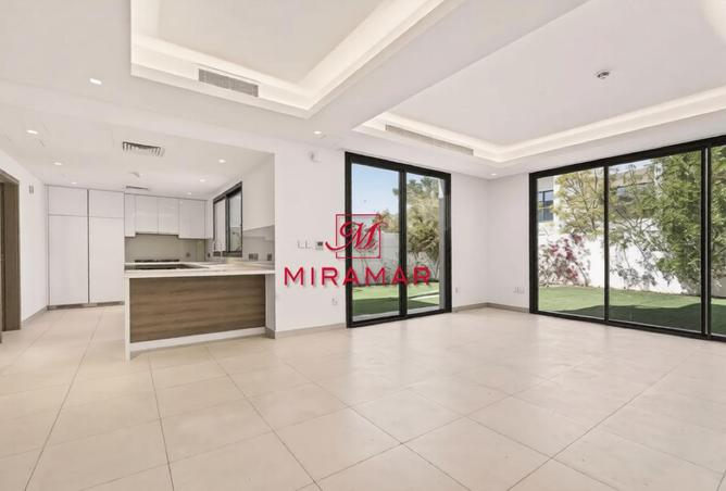 74634725 - Property Image 2