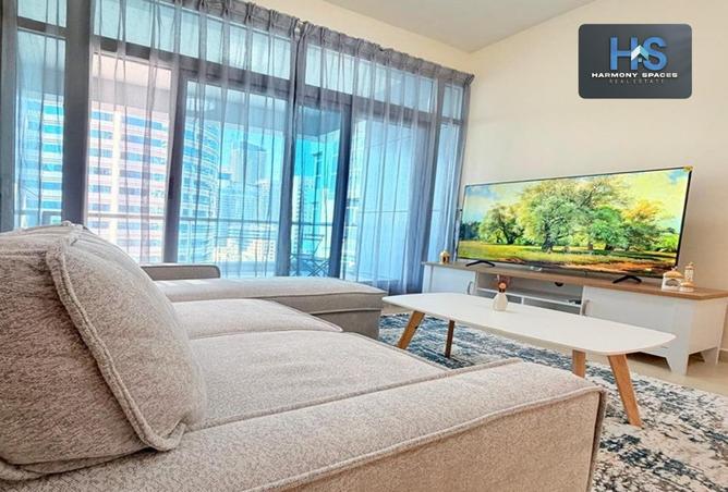 73853083 - Property Image 3