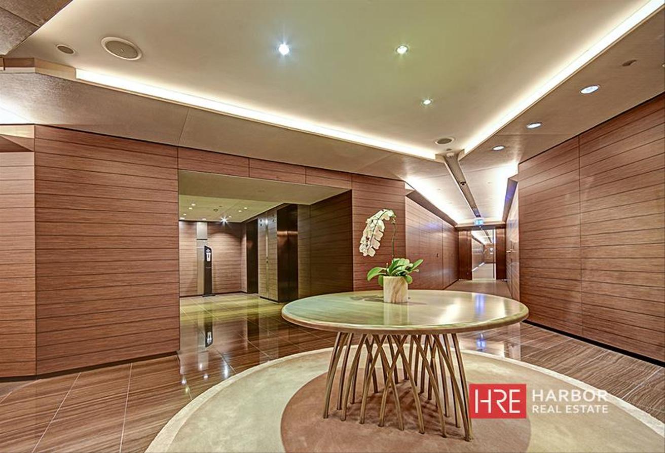 Full Fountain View | High Floor | Luxury Living photo 25
