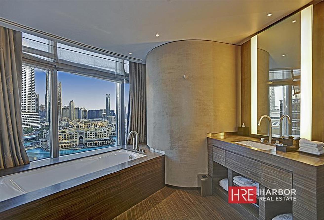 Full Fountain View | High Floor | Luxury Living photo 16
