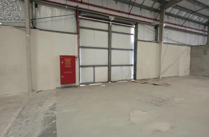 Warehouse - Studio - 1 for rent in Ali Mousa Building - Al Sajaa Industrial - Al Sajaa - Sharjah