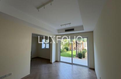 Villa - 3 Bedrooms - 3 Bathrooms for rent in Alma 2 - Alma - Arabian Ranches - Dubai