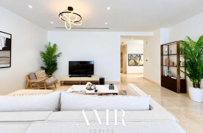 Townhouse - 4 - 6 for sale in South Bay 4 - South Bay - Residential District - Dubai South (Dubai World Central) - Dubai Townhouse - 4 - 6 for sale in South Bay 4 - South Bay - Residential District - Dubai South (Dubai World Central) - Dubai