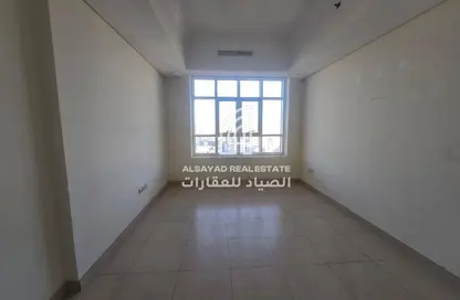 Apartment - 4 Bedrooms - 5 Bathrooms for sale in Al Khan Corniche - Al Khan - Sharjah