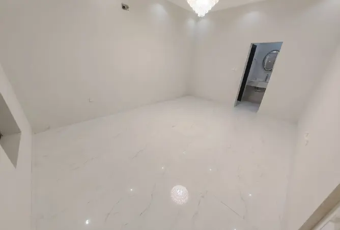146890365 - Property Image 2