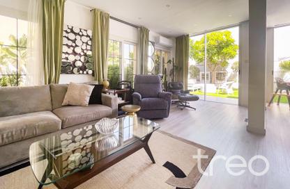 Villa - 2 Bedrooms - 3 Bathrooms for rent in Springs 7 - The Springs - Dubai