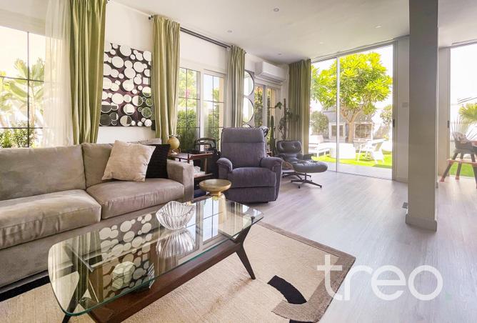 104260539 - Property Image 3