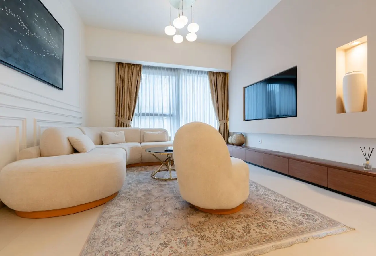 165581133 - Property Main Image