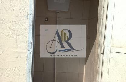 Labor Camp - Studio - 7+ Bathrooms for rent in Al Sajaa S - Al Sajaa - Sharjah