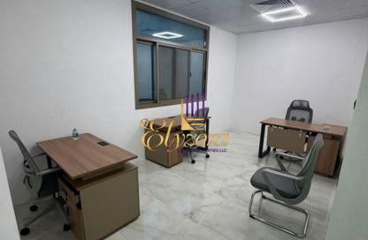 Business Centre - Studio - 4 for rent in Dubai Municipality - Al Muraqqabat - Deira - Dubai