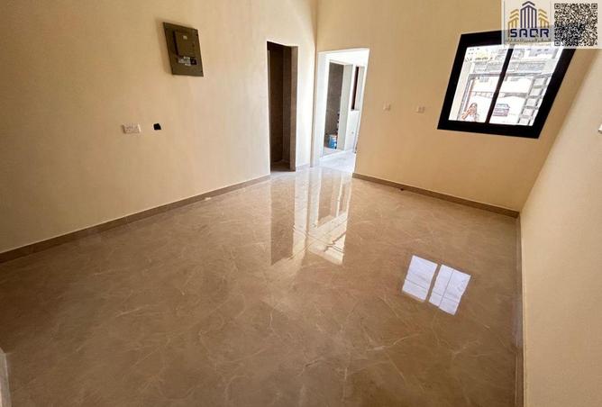 87457944 - Property Image 3