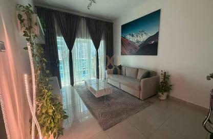 Apartment - 1 Bedroom - 1 Bathroom for sale in Marina Pinnacle - Dubai Marina - Dubai
