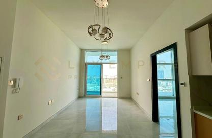 شقة - غرفة نوم - 1 حمام للايجار في سكايز من دانوب - ارجان - دبي