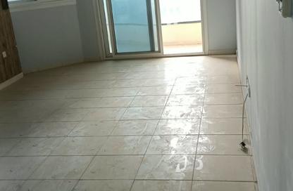Apartment - 3 - 3 for rent in Al Dana Tower - Al Majaz 3 - Al Majaz - Sharjah