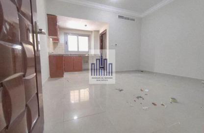 Apartment - Studio - 1 Bathroom for rent in Fire Station Road - Muwaileh - Sharjah Apartment - Studio - 1 Bathroom for rent in Fire Station Road - Muwaileh - Sharjah