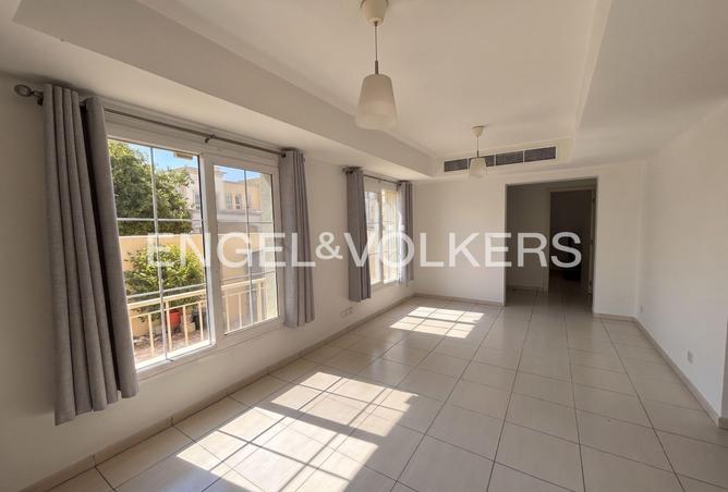 76563379 - Property Image 3