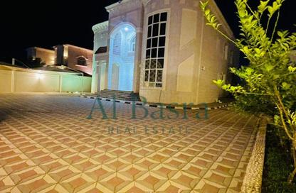 فيلا - 8 غرف نوم - 8 حمامات للايجار في الفوعه - العين فيلا - 8 غرف نوم - 8 حمامات للايجار في الفوعه - العين