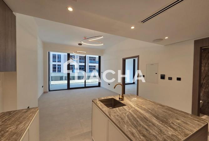 Brand New Unit | Strong ROI Potential | Vacant — photo 2