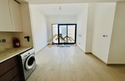 شقة - 2 غرف نوم - 2 حمامات للايجار في عزيزي ريفييرا 40 - عزيزي ريفيرا - ميدان واحد - ميدان - دبي